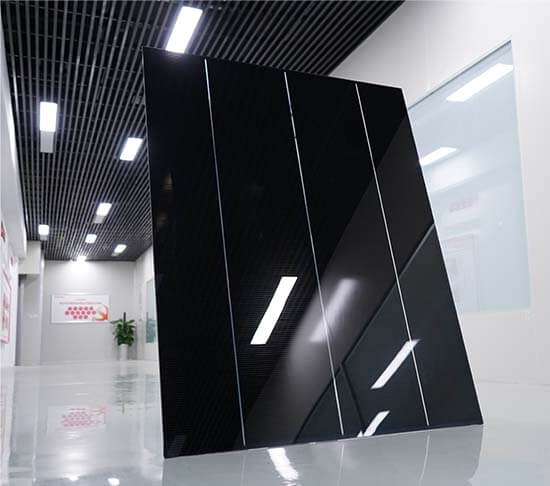 发电玻璃的研发与生产